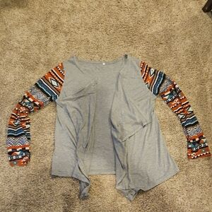 Trendy Gray Cardigan with Colorful Patterned Sleeves